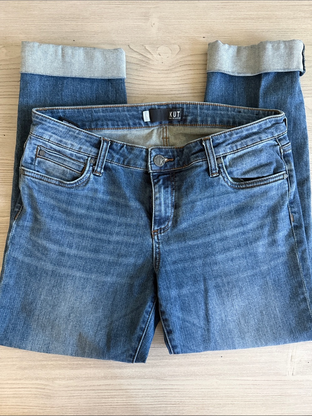 Kut from the Kloth Catherine Jeans - Picture 2 of 6
